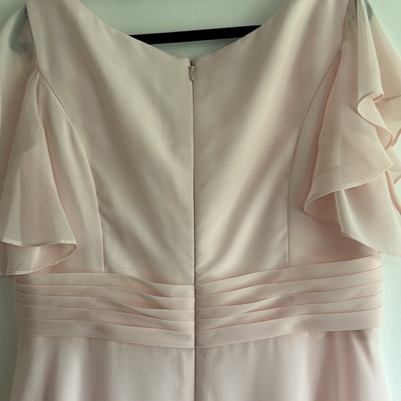 JJ’s House formal blushing pink bridesmaid dress - Picture 6 of 6